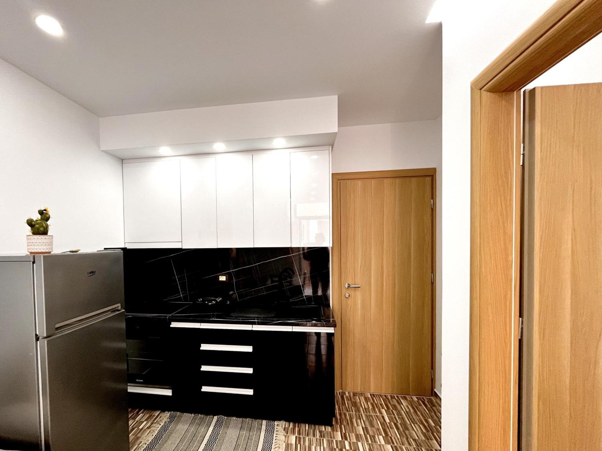 Kam Apartments In The City Center วญอเรอ ภายนอก รูปภาพ