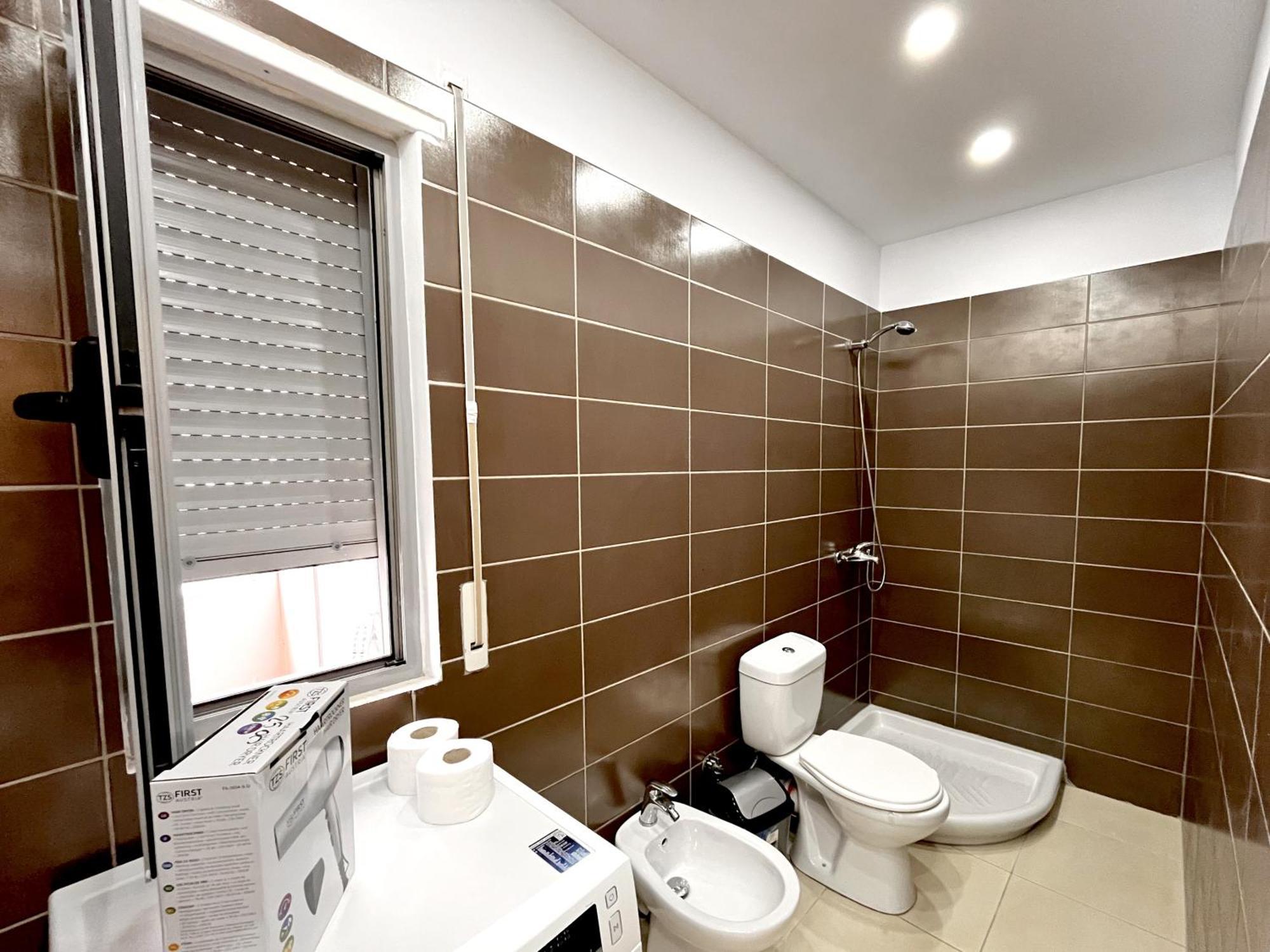Kam Apartments In The City Center วญอเรอ ภายนอก รูปภาพ